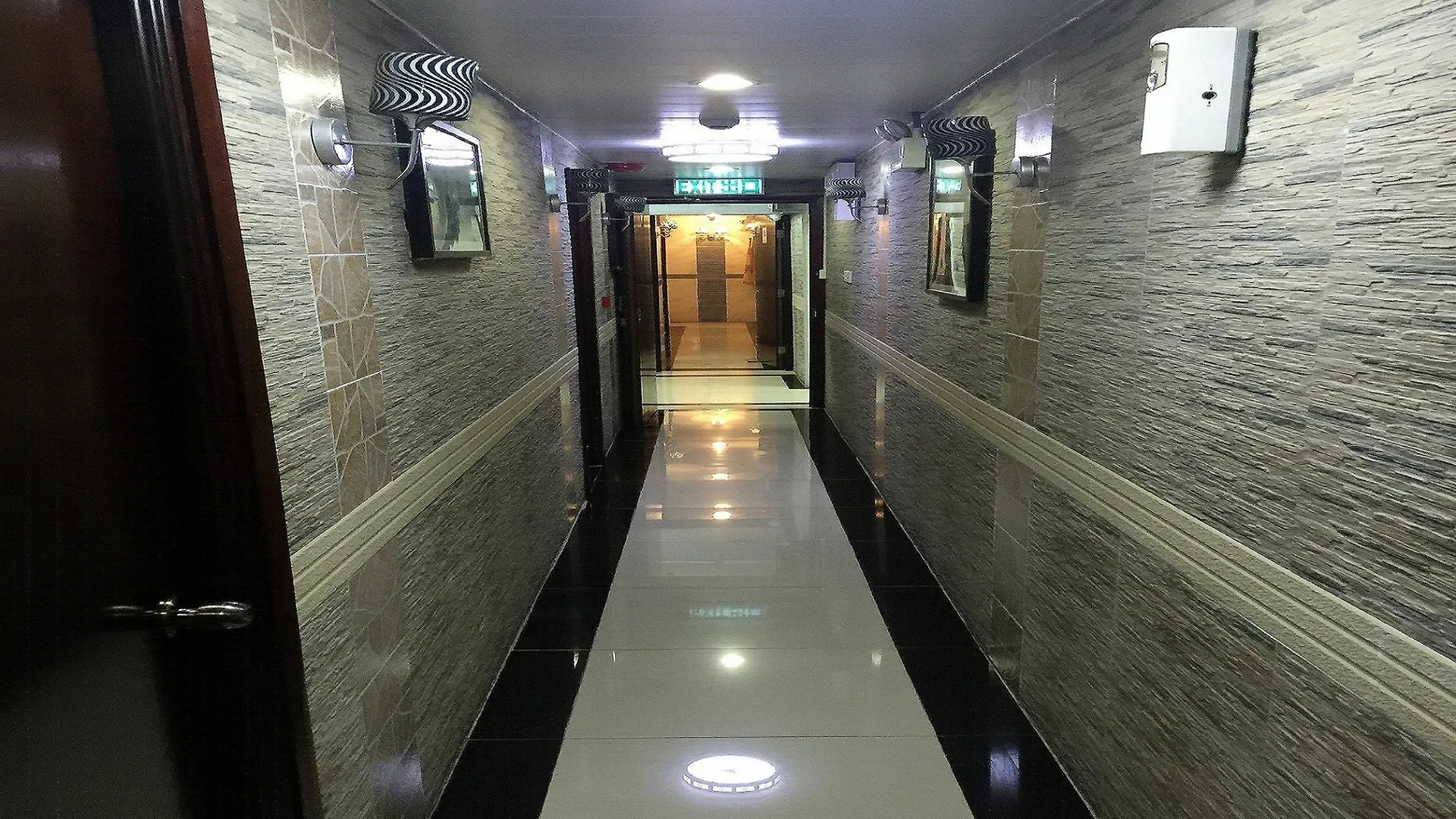 Hotel Skyview Kowloon  2*, Kowloon (Hong Kong) Kina